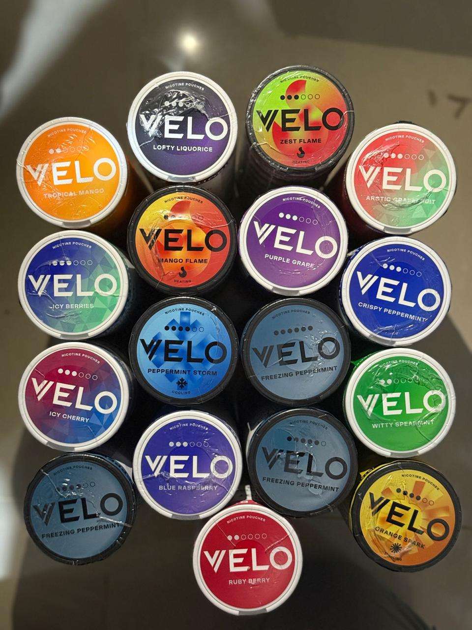 VELO-Nicotine-Pouch-And-Snus-Pouch-1.jpeg